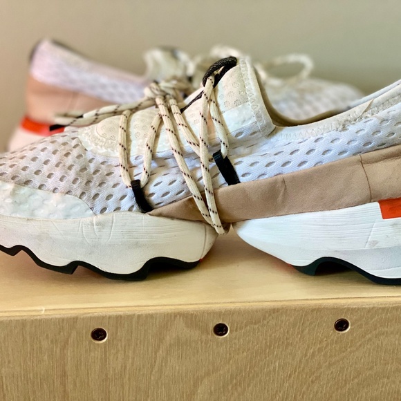 Sorel Kinetic Impact Sneaker (Seasalt, Used) - Picture 4 of 11